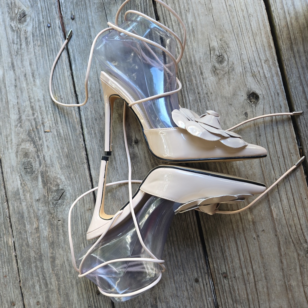 Lemonade Blush Pink Patent Strappy Ankle Tie Heels With Large Flower At Vamp - Picture 7 of 15